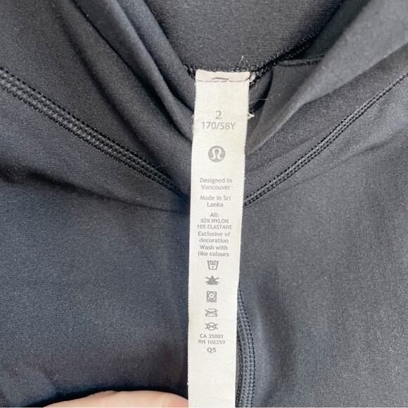 LULULEMON Reveal 7/8 Tight Leggings in Black Size 2 - Picture 6 of 8